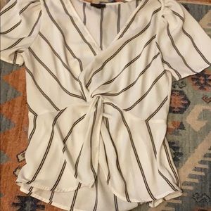Lightweight blouse